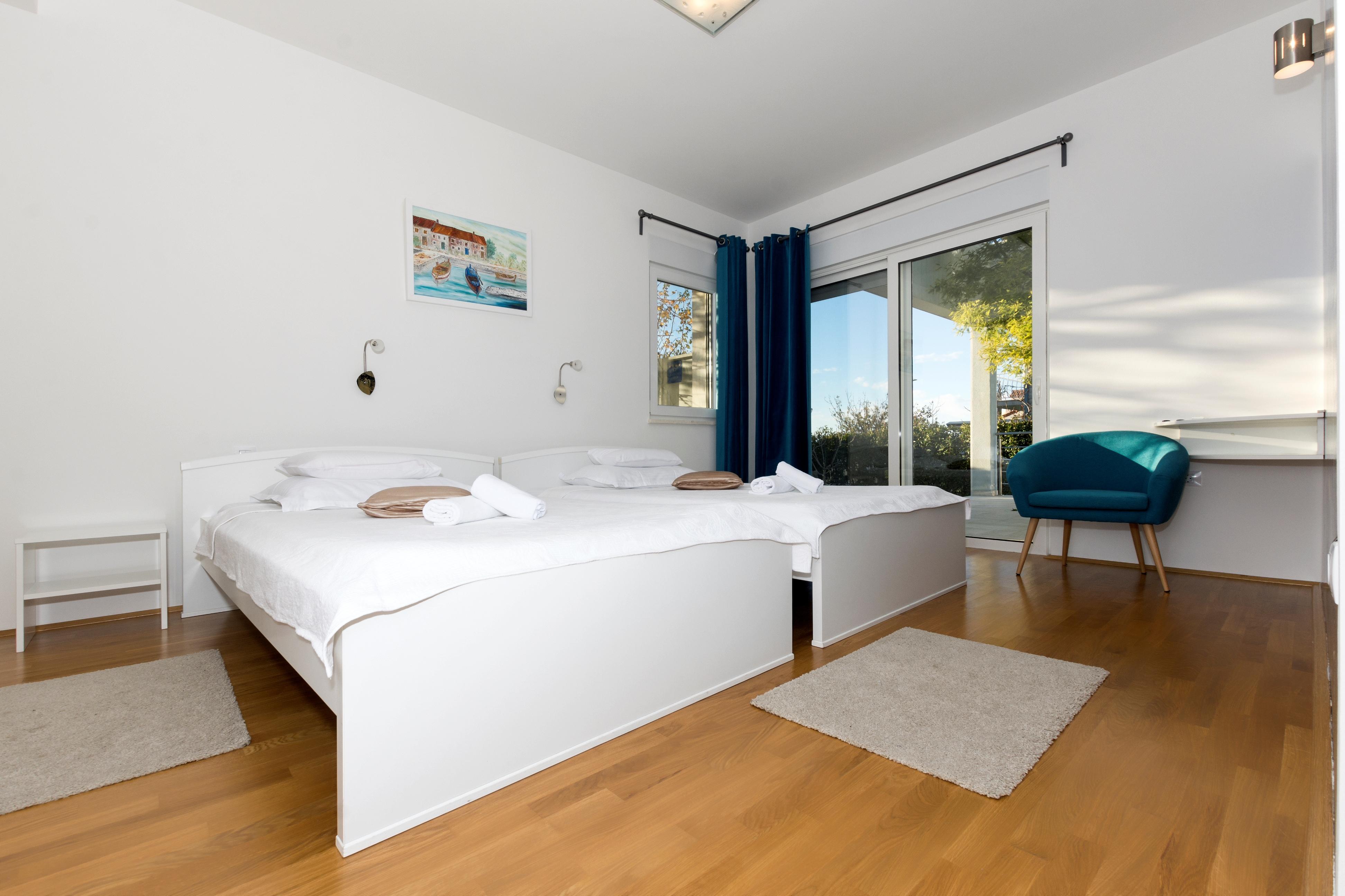 Villa Mermaid Your Croatian Haven With Luxury Pool And Scenic Views Podstrana Zewnętrze zdjęcie