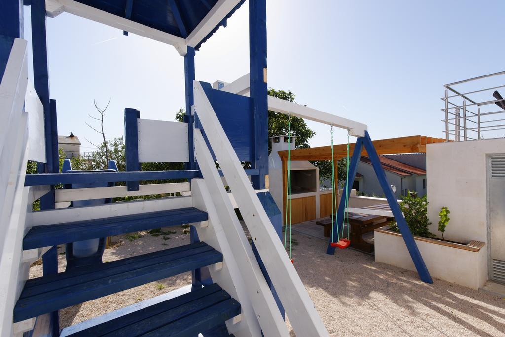 Villa Mermaid Your Croatian Haven With Luxury Pool And Scenic Views Podstrana Zewnętrze zdjęcie